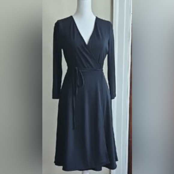 banana republic black long sleeve dress Banana Republic Wrap Dress 4 Black Jacquard Long Sleeve Silky Washable NEW